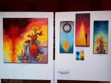 Kiállítás a Wigner Középiskola könyvtárában